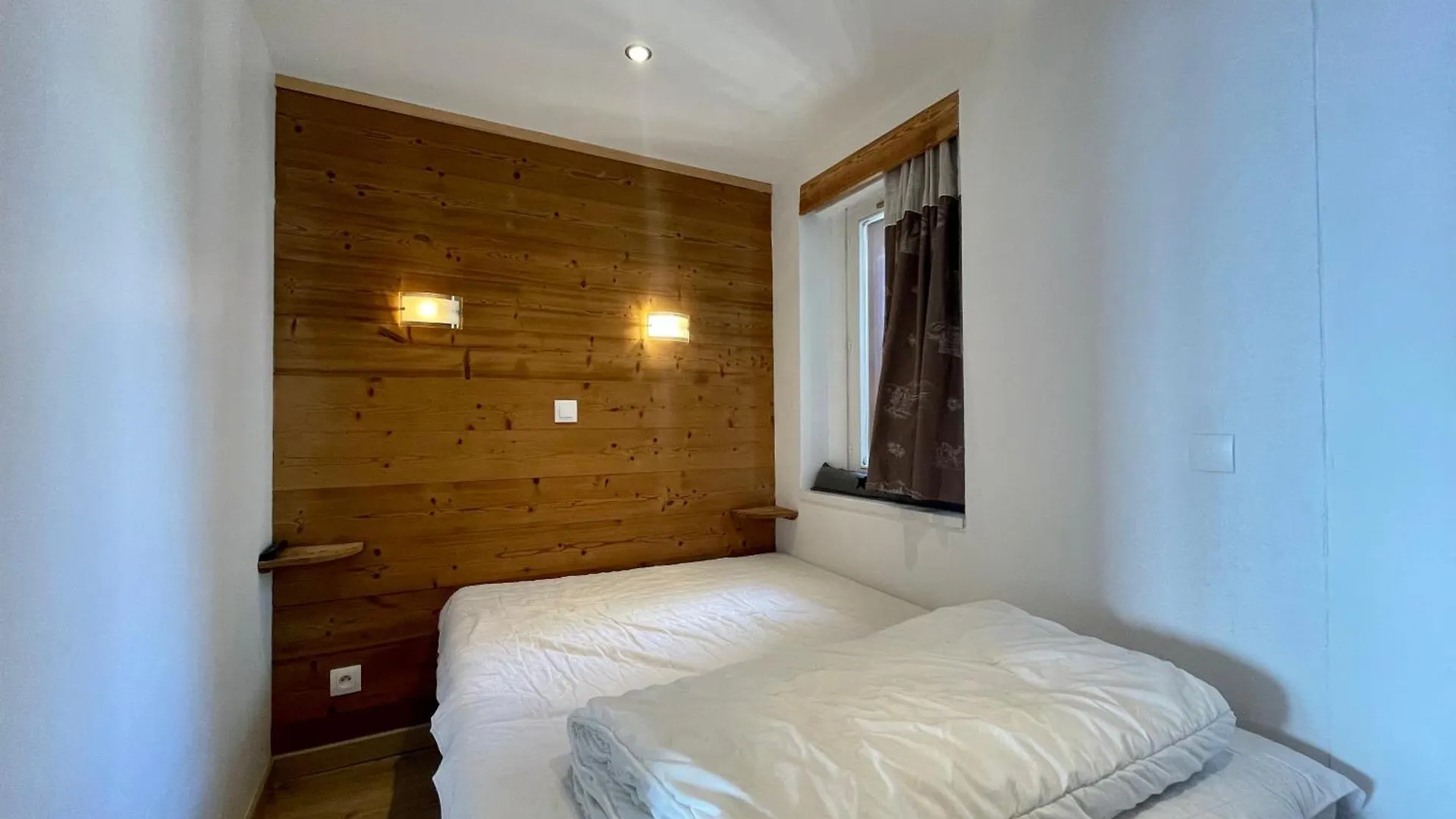 Homency - Residence L'Ours Blanc 852 Alpe d'Huez 0*,